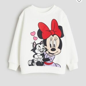 Minnie Mouse sweatshirt